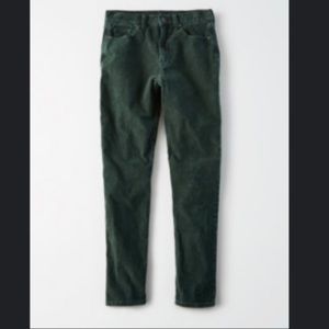 NWT - AE Corduroy Mom Jean - Willow Green
